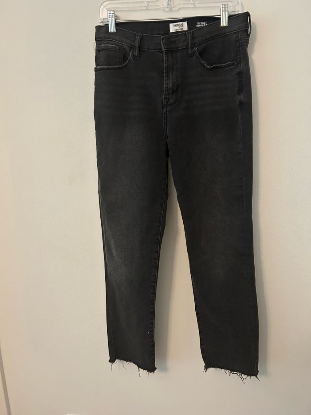 Kensie High-Rise Black Jeans with Raw Hem
